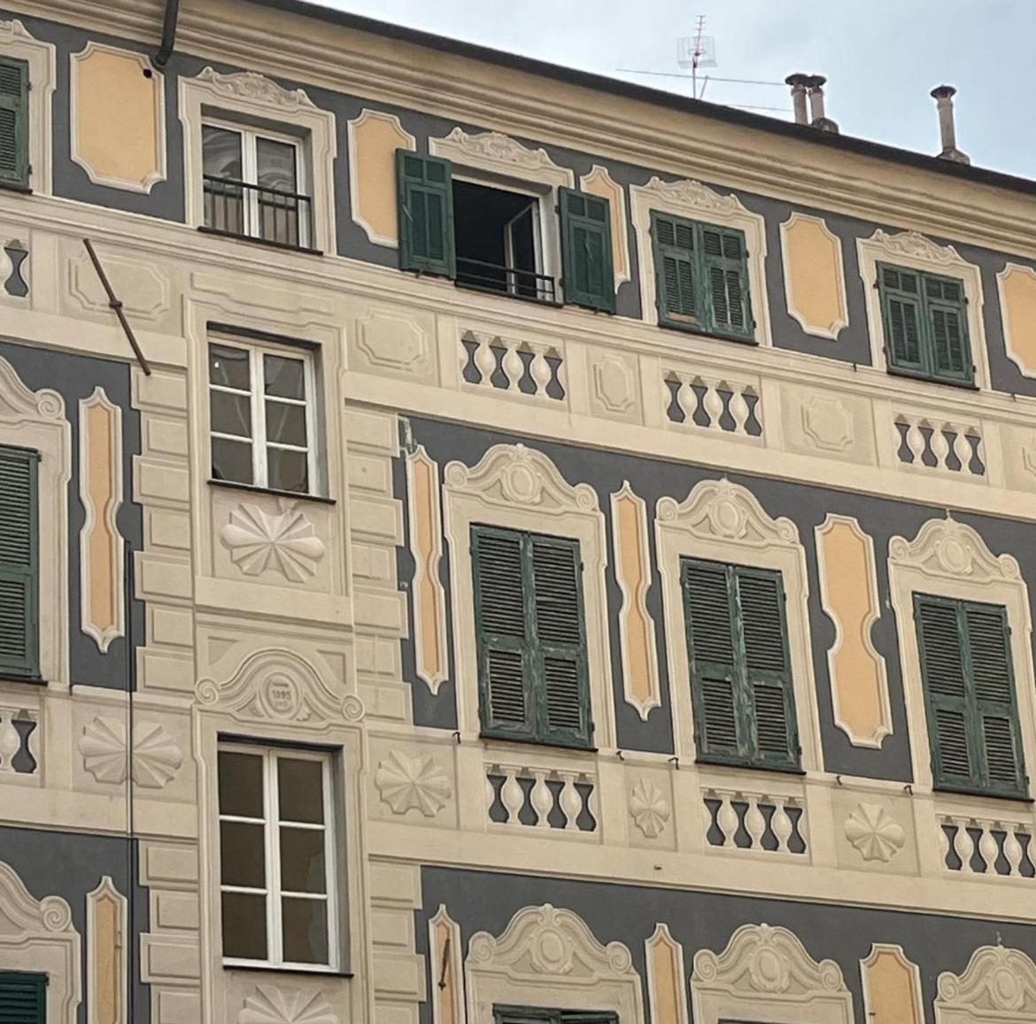 Ampio Appartamento Centrale Sanremo Eksteriør billede